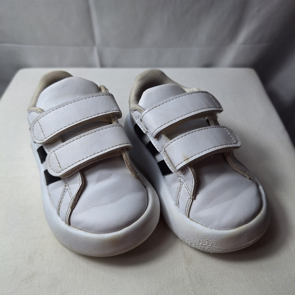 ADIDAS Grand Court 3.0 Bubble Comfy Sneaker Toddler Sz 6.5 White Black Stripes - Picture 2 of 10
